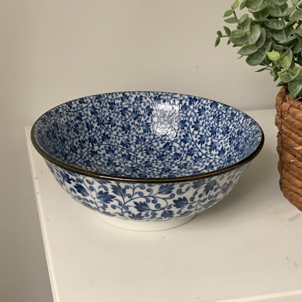 Ramen Bowl, Hana Blue Mixed Bowls chinoiserie blue white large‎ Japan floral